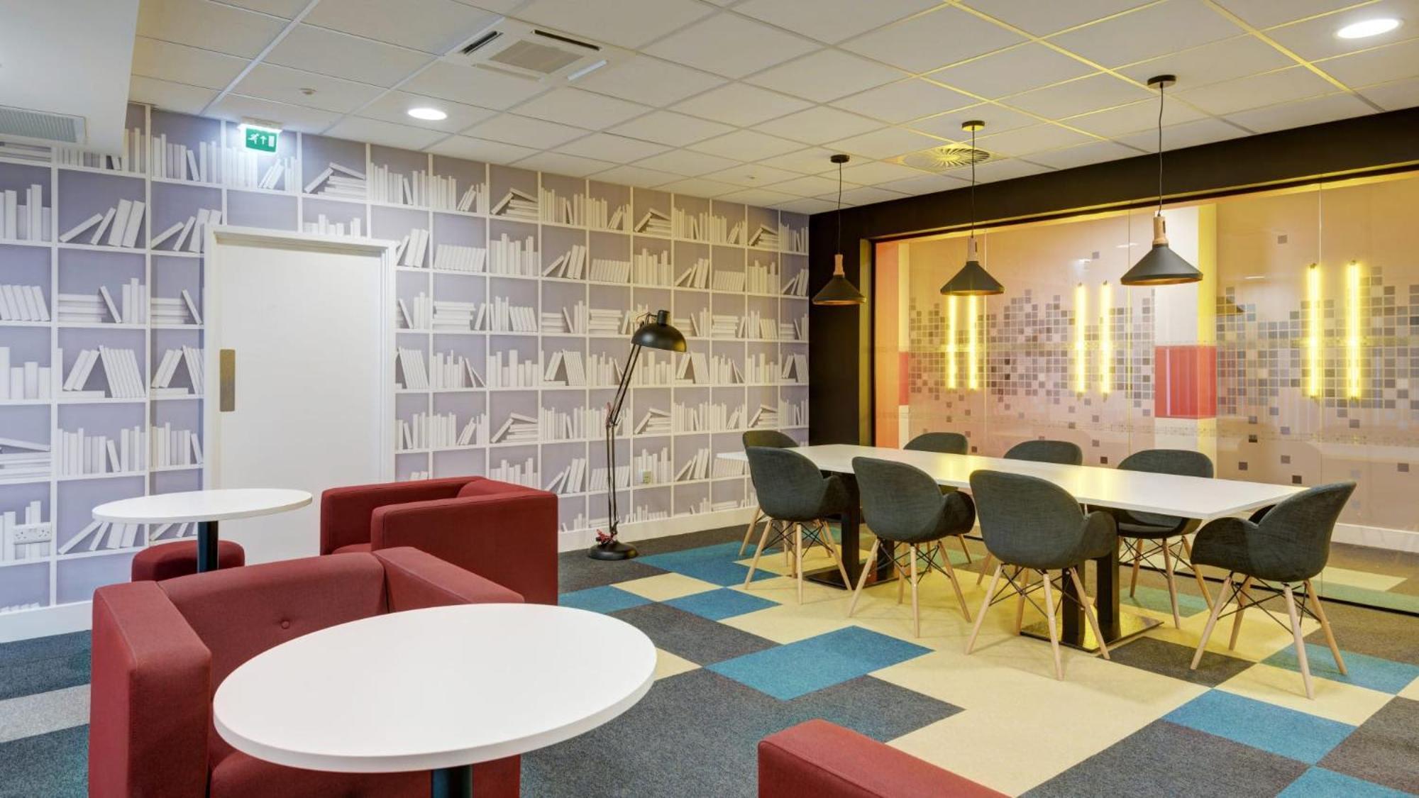 Experience Spacious & Stylish In The Vibrant Hub At New Bridewell! Apartament *