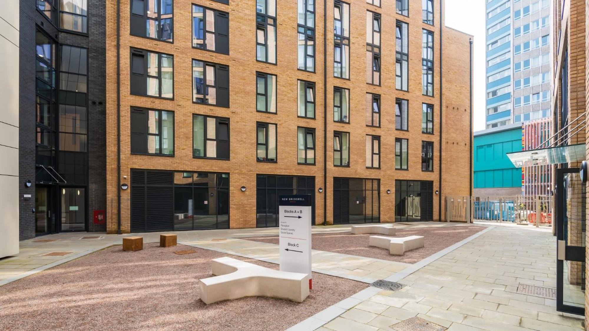 Experience Spacious & Stylish In The Vibrant Hub At New Bridewell! Bristol